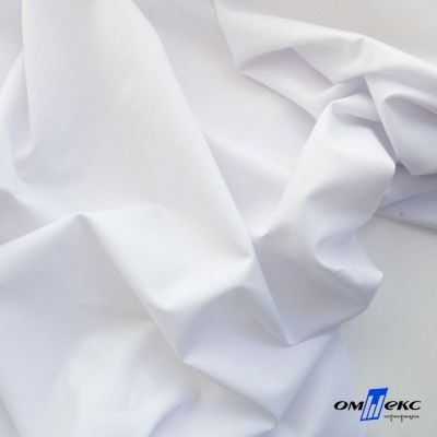 Ткань сорочечная Илер 100%полиэстр, 120 г/м2 ш.150 см, цв.белый - купить в Хабаровске. Цена 290.24 руб.